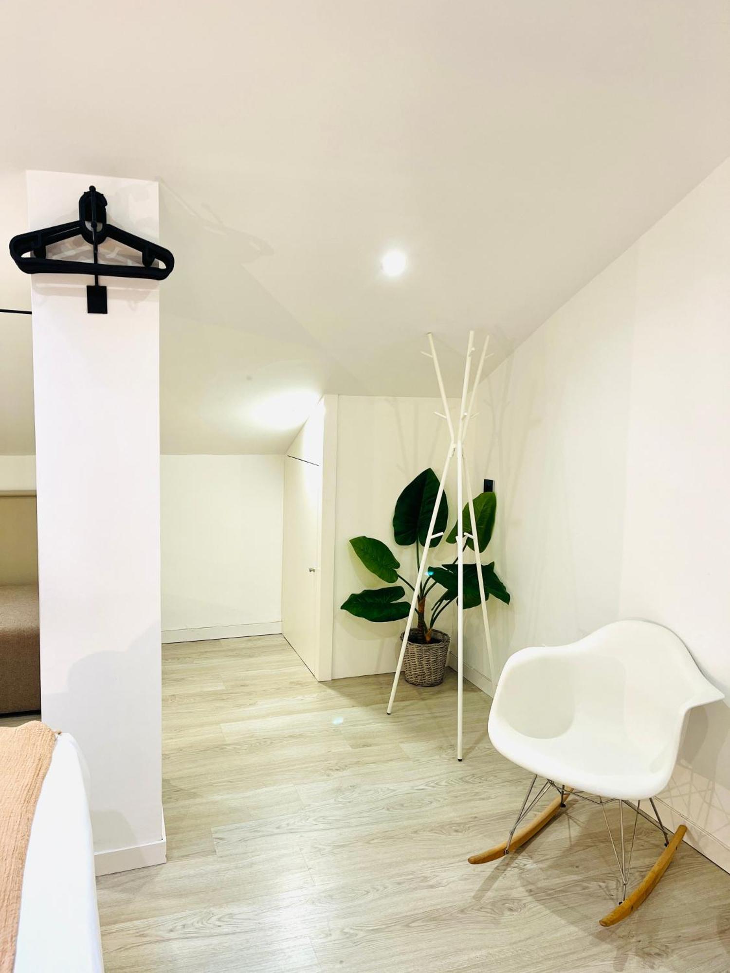 Bright And Cozy Duplex In The Heart Of Apartment *
