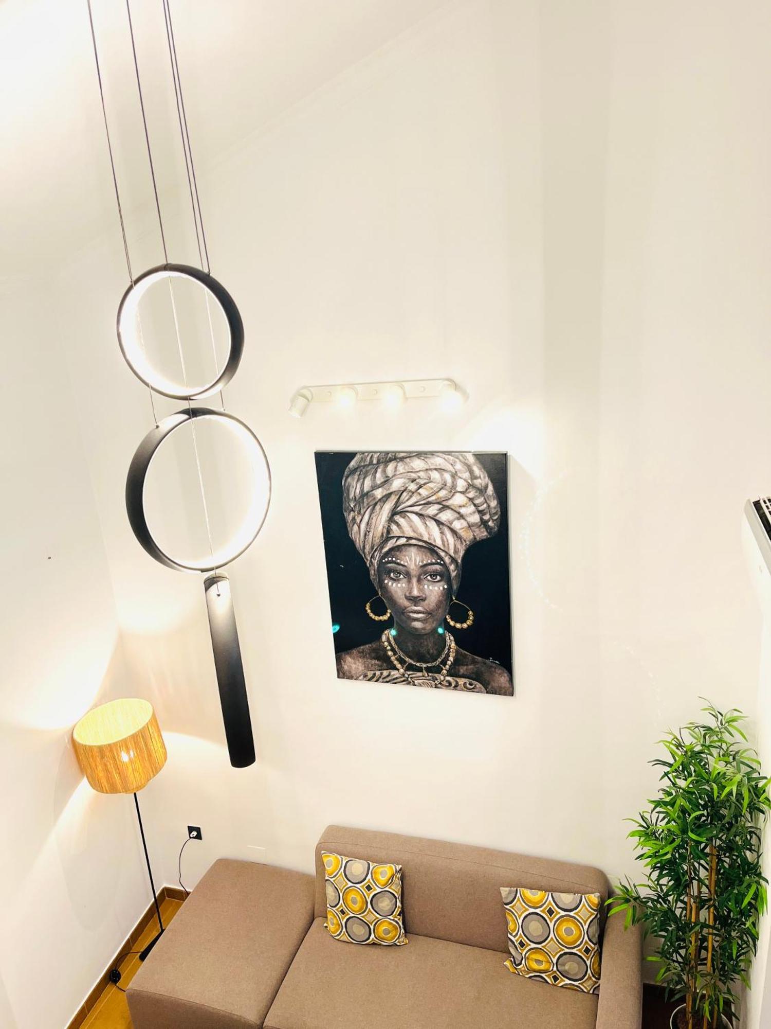 Bright And Cozy Duplex In The Heart Of Apartament